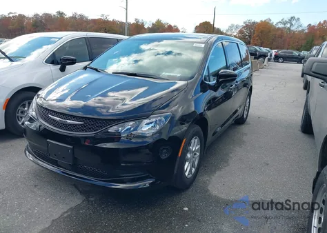 2026 Chrysler Voyager Lx z USA, uszkodzony, nr VIN 2C4RC1CG6TR189860